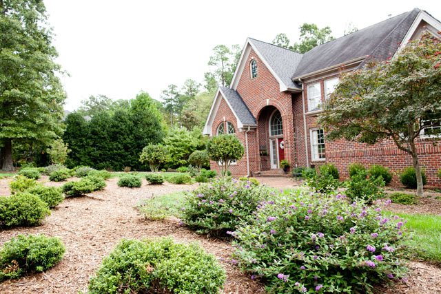 raleigh-nc-landscaper-01 raleigh-nc-landscaper-01